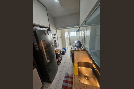 Apartamento à venda com 108m², 3 quartos e 2 vagas Apartamento à venda com 108m², 3 quartos e 2 vagasCozinha