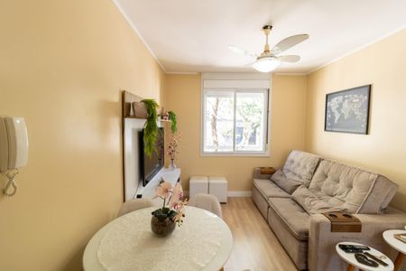 Sala de apartamento à venda com 2 quartos, 58m² em Teresópolis, Porto Alegre
