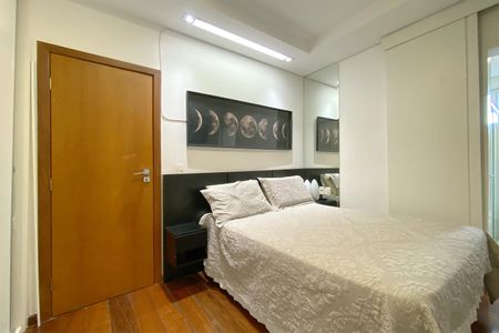 Apartamento à venda com 106m², 3 quartos e 2 vagasSuite