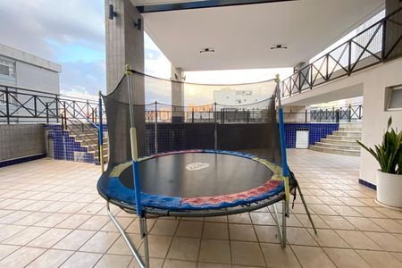 Apartamento à venda com 106m², 3 quartos e 2 vagasÁrea comum - Playground