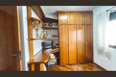 Apartamento à venda com 150m², 4 quartos e 3 vagas Apartamento à venda com 150m², 4 quartos e 3 vagasSuíte 3