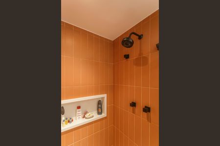 Apartamento à venda com 51m², 2 quartos e 1 vaga Apartamento à venda com 51m², 2 quartos e 1 vagaBanheiro da Suíte