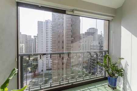 Apartamento à venda com 51m², 2 quartos e 1 vaga Apartamento à venda com 51m², 2 quartos e 1 vagaVaranda da Sala/Cozinha
