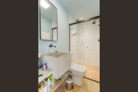 Apartamento à venda com 51m², 2 quartos e 1 vaga Apartamento à venda com 51m², 2 quartos e 1 vagaBanheiro Social