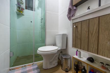 Apartamento à venda com 72m², 2 quartos e 1 vaga Apartamento à venda com 72m², 2 quartos e 1 vagaBanheiro