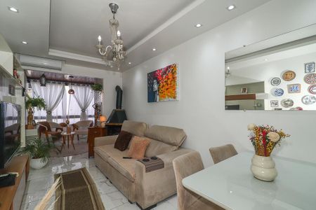 Sala de apartamento à venda com 2 quartos, 72m² em Cristo Redentor, Porto Alegre