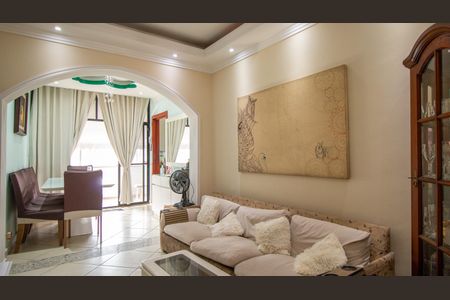 Apartamento à venda com 94m², 3 quartos e sem vagaSala