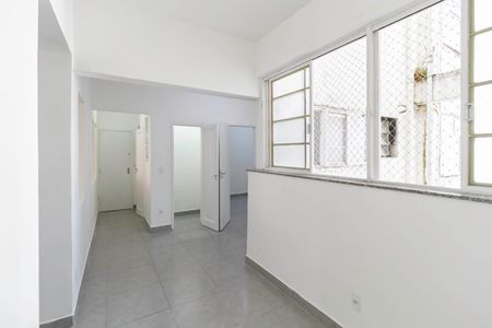 Apartamento à venda com 247m², 4 quartos e 2 vagasÁrea de serviço 