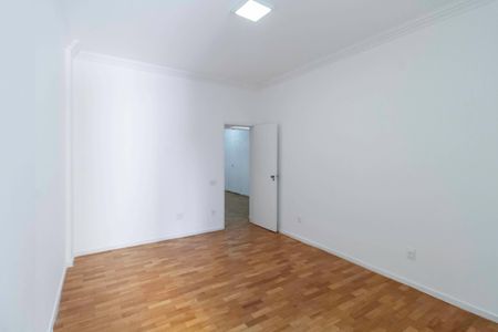 Apartamento à venda com 247m², 4 quartos e 2 vagasSuíte 