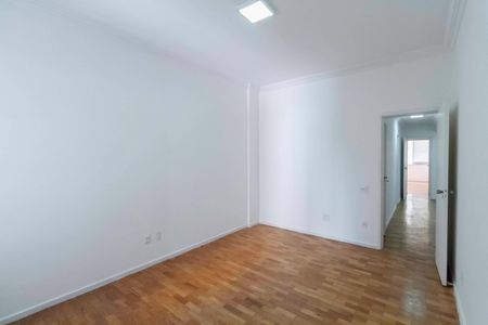 Apartamento à venda com 247m², 4 quartos e 2 vagasSuíte 
