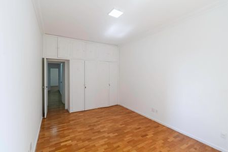 Apartamento à venda com 247m², 4 quartos e 2 vagasQuarto 3