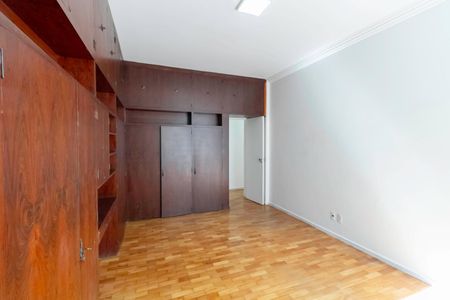 Apartamento à venda com 247m², 4 quartos e 2 vagasQuarto 1