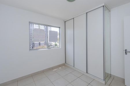 Apartamento à venda com 75m², 3 quartos e 2 vagasSuíte