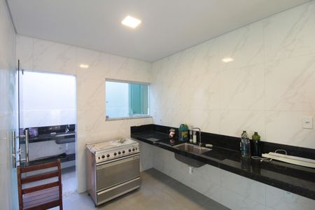 Casa para alugar com 74m², 2 quartos e 1 vagaCozinha e Área de Serviço