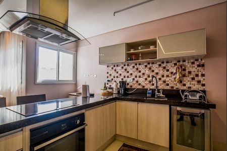 Apartamento à venda com 140m², 2 quartos e 2 vagasCozinha