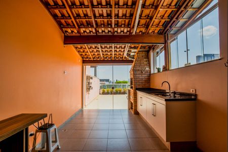 Apartamento à venda com 140m², 2 quartos e 2 vagasEspaço Gourmet