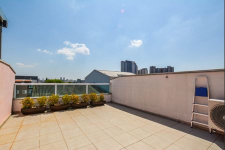 Apartamento à venda com 140m², 2 quartos e 2 vagasCobertura