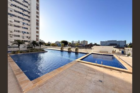 Apartamento à venda com 59m², 2 quartos e 1 vaga Apartamento à venda com 59m², 2 quartos e 1 vagaÁrea comum - Piscina