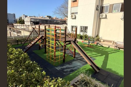 Apartamento à venda com 59m², 2 quartos e 1 vaga Apartamento à venda com 59m², 2 quartos e 1 vagaÁrea comum - Playground