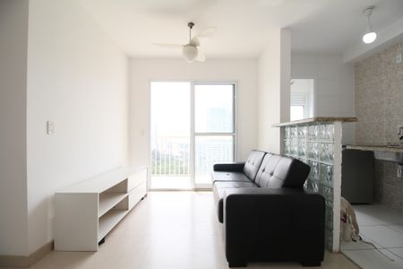 Sala de apartamento à venda com 2 quartos, 57m² em Vila Andrade, São Paulo
