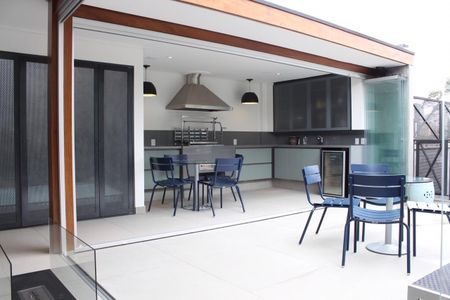 Casa à venda com 400m², 4 quartos e 4 vagas