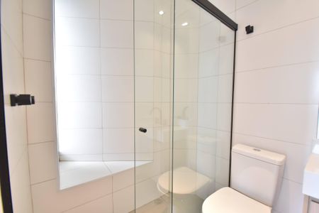 Apartamento à venda com 96m², 2 quartos e 1 vaga Apartamento à venda com 96m², 2 quartos e 1 vagaBanheiro da Suíte 2