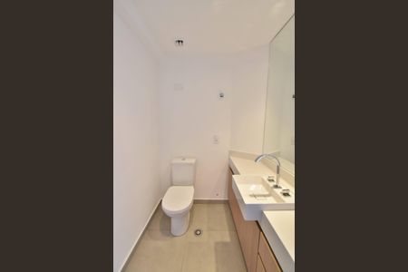 Apartamento à venda com 96m², 2 quartos e 1 vaga Apartamento à venda com 96m², 2 quartos e 1 vagaBanheiro da Suíte 1