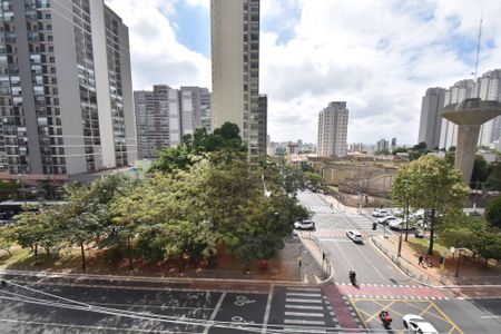 Apartamento à venda com 96m², 2 quartos e 1 vaga Apartamento à venda com 96m², 2 quartos e 1 vagaVista
