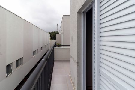 Sacada de casa de condomínio à venda com 2 quartos, 82m² em Vila Santa Clara, São Paulo