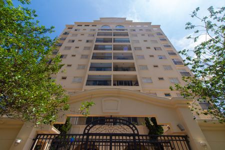 Apartamento à venda com 145m², 2 quartos e 2 vagas Apartamento à venda com 145m², 2 quartos e 2 vagasFachada