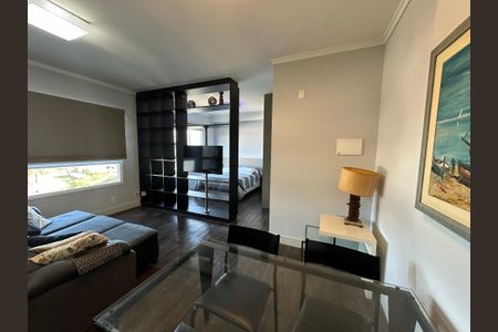 Sala de apartamento para alugar com 1 quarto, 43m² em Melville Empresarial Ii, Barueri