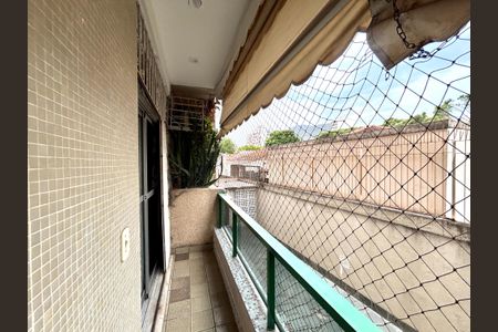 Apartamento à venda com 130m², 3 quartos e 2 vagas Apartamento à venda com 130m², 3 quartos e 2 vagasVaranda da sala