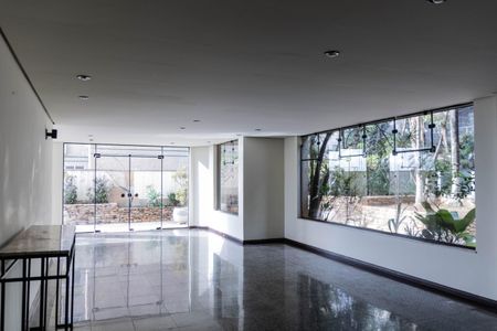 Apartamento para alugar com 300m², 4 quartos e 2 vagas Apartamento para alugar com 300m², 4 quartos e 2 vagasÁrea comum - Salão de festas