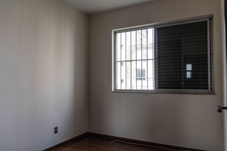 Apartamento para alugar com 300m², 4 quartos e 2 vagas Apartamento para alugar com 300m², 4 quartos e 2 vagasQuarto 1