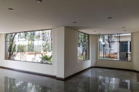 Apartamento para alugar com 300m², 4 quartos e 2 vagas Apartamento para alugar com 300m², 4 quartos e 2 vagasÁrea comum - Salão de festas