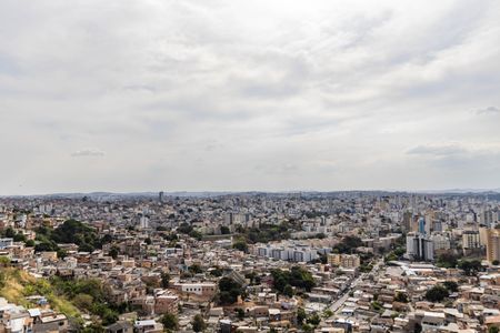 Apartamento para alugar com 300m², 4 quartos e 2 vagas Apartamento para alugar com 300m², 4 quartos e 2 vagasVista do Quarto 2