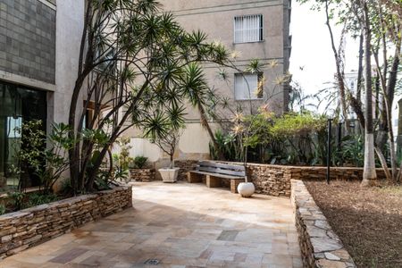 Apartamento para alugar com 300m², 4 quartos e 2 vagas Apartamento para alugar com 300m², 4 quartos e 2 vagasÁrea comum