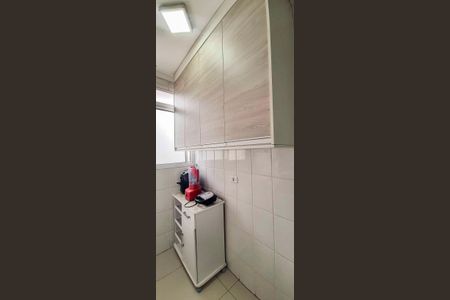 Apartamento à venda com 52m², 2 quartos e 1 vaga Apartamento à venda com 52m², 2 quartos e 1 vagaÁrea de Serviço