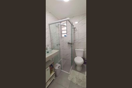 Apartamento à venda com 52m², 2 quartos e 1 vaga Apartamento à venda com 52m², 2 quartos e 1 vagaBanheiro