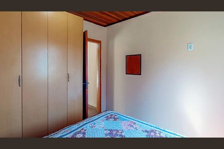 Quarto 1 de apartamento para alugar com 2 quartos, 60m² em Vila Nova, Porto Alegre