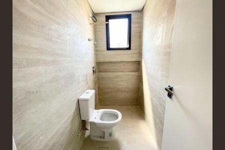 Banheiro suíte de apartamento à venda com 3 quartos, 112m² em Itapoã, Belo Horizonte