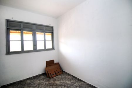 Quarto de apartamento à venda com 1 quarto, 36m² em Olaria, Rio de Janeiro