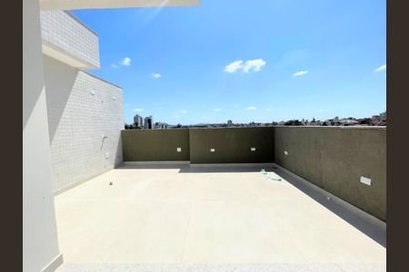 Apartamento à venda com 160m², 3 quartos e 2 vagasCobertura