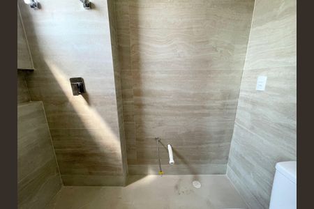 Apartamento à venda com 160m², 3 quartos e 2 vagasBanheiro 