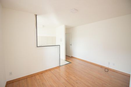 Sala de apartamento para alugar com 2 quartos, 60m² em Chácara Contagem, Contagem