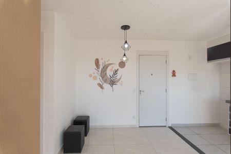 Sala de apartamento para alugar com 2 quartos, 43m² em Jardim Ipaussurama, Campinas