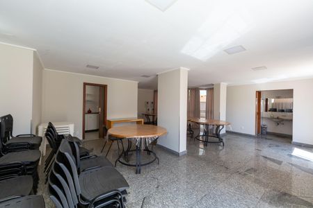 Apartamento à venda com 161m², 3 quartos e 3 vagas Apartamento à venda com 161m², 3 quartos e 3 vagasÁrea comum