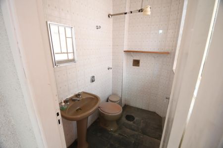 Casa à venda com 157m², 4 quartos e 2 vagasBanheiro Suíte 1 - Externa