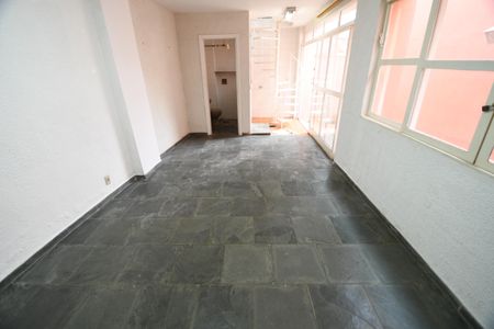 Casa à venda com 157m², 4 quartos e 2 vagasQuarto Suíte 1 - Externa