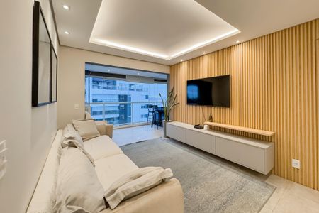 Sala de apartamento à venda com 3 quartos, 106m² em Vila Dom Pedro I, São Paulo